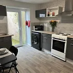 Scotch Terrace - 3 Bedrooms - Sleeps 6 *