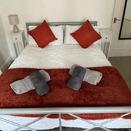 Tatil Evi Scotch Terrace - 3 Bedrooms - Sleeps 6 *