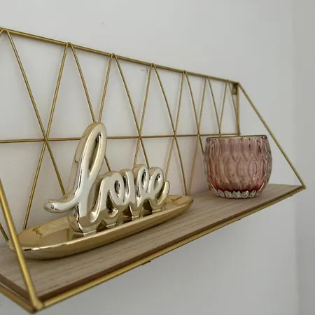 Scotch Terrace - 3 Bedrooms - Sleeps 6 *