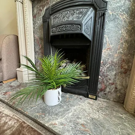 Scotch Terrace - 3 Bed House Holiday home *