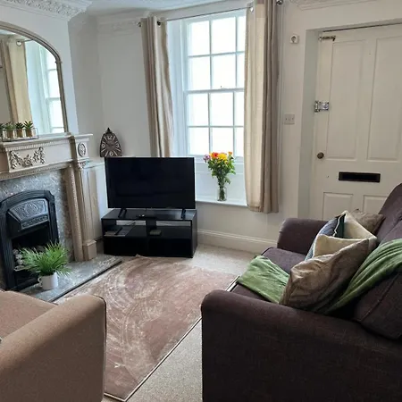 Scotch Terrace - 3 Bedrooms - Sleeps 6 * Whitehaven