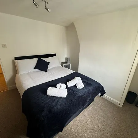 Scotch Terrace - 3 Bed House