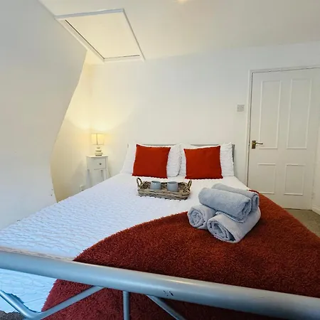 度假居 Scotch Terrace - 3 Bedrooms - Sleeps 6 *